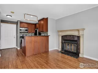 Photo #1: 1043000 Listing