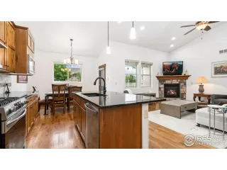 Photo #1: 1043009 Listing