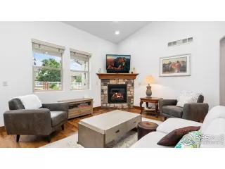 Photo #5: 1043009 Listing