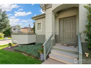 Photo #2: 1043016 Listing