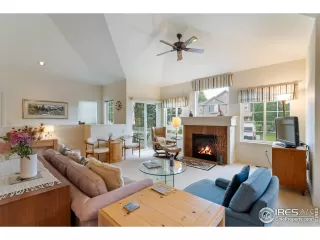 Photo #5: 1043016 Listing