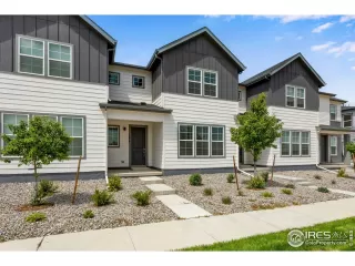 Photo #3: 1043026 Listing