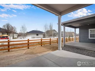 Photo #4: 1043028 Listing