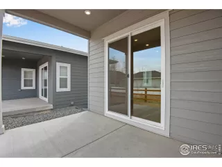 Photo #5: 1043028 Listing