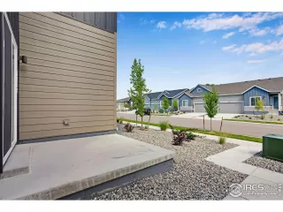 Photo #3: 1043030 Listing