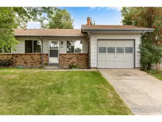 More Details about MLS # 1043040 : 527 46TH AVE GREELEY CO 80634