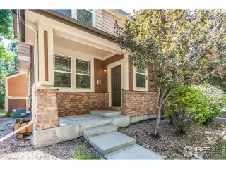 Photo #1: 1043057 Listing