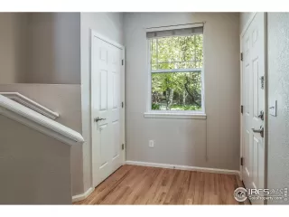 Photo #2: 1043057 Listing