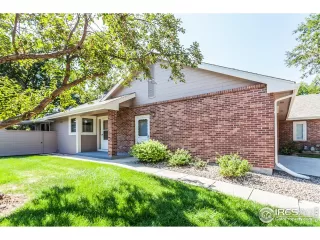 Photo #2: 1043058 Listing