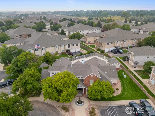 MLS: 1043080 Condo For Sale