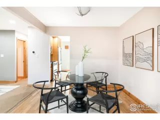 Photo #6: 1043086 Listing