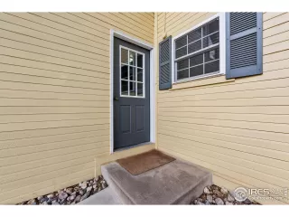Photo #2: 1043121 Listing