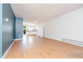 Photo #4: 1043147 Listing 