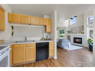 Photo #5: 1043204 Listing