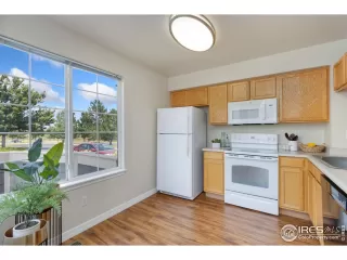 Photo #6: 1043204 Listing