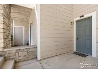 Photo #4: 1043216 Listing