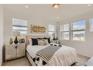 Photo #4: 1043236 Listing