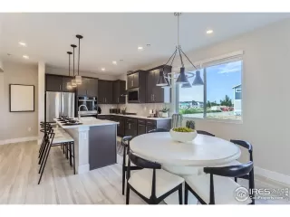 Photo #6: 1043253 Listing 