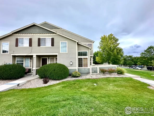 MLS: 1043277 Condo For Sale