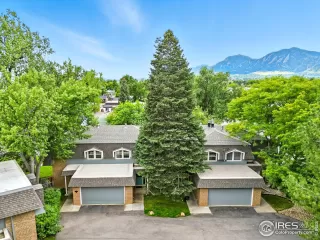 Photo #1: 1043324 Listing