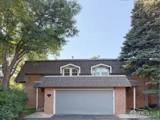 Photo #6: 1043324 Listing