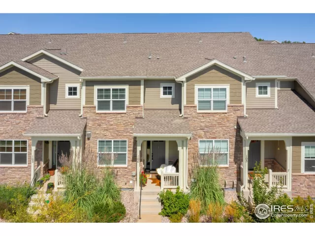 MLS: 1043359 Condo For Sale