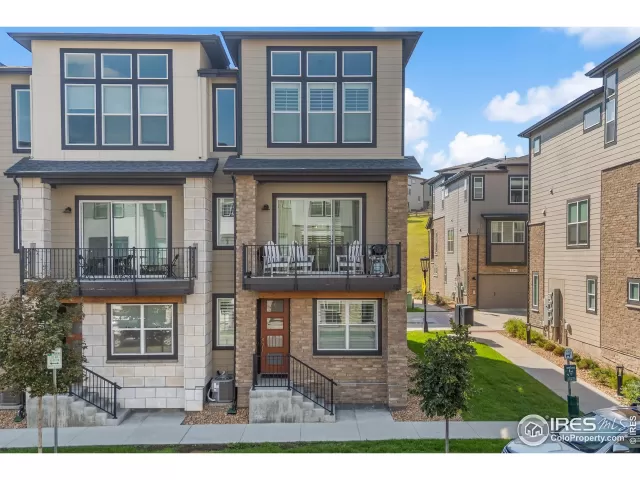 MLS: 1043361 Condo For Sale