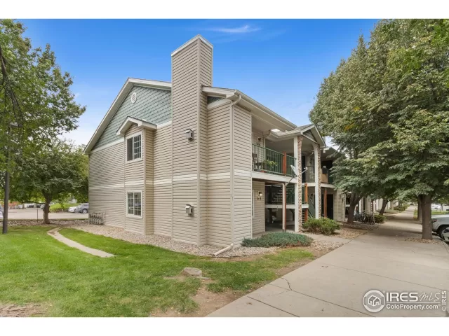 MLS: 1043407 Condo For Sale