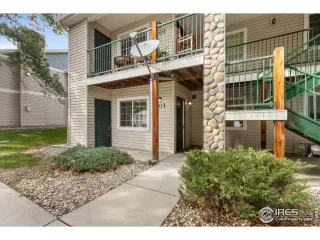 Photo #1: 1043407 Listing