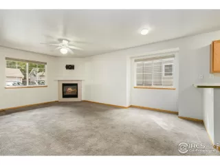 Photo #5: 1043407 Listing