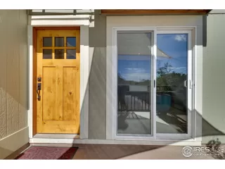 Photo #4: 1043444 Listing