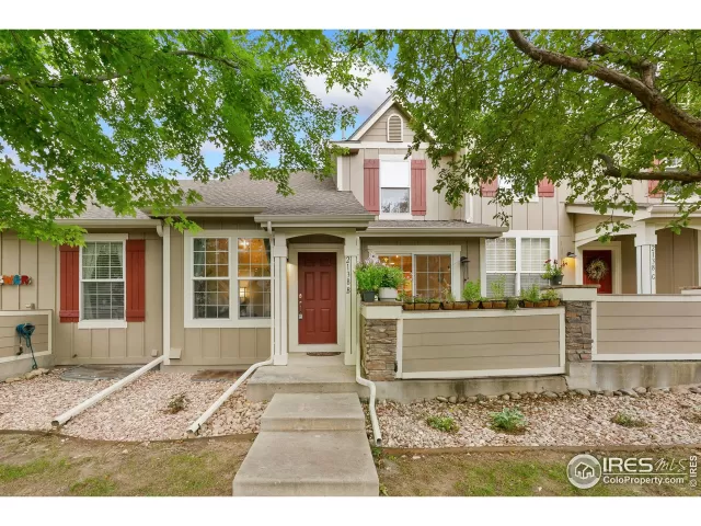 MLS: 1043467 Condo For Sale