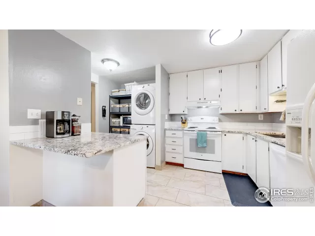 MLS: 1043512 Condo For Sale