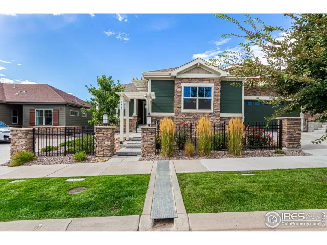 MLS: 1043532 Condo For Sale