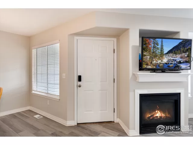 MLS: 1043540 Condo For Sale