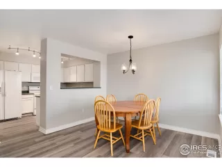 Photo #4: 1043540 Listing