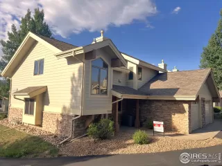 Photo #3: 1043562 Listing