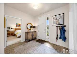 Photo #6: 1043651 Listing 