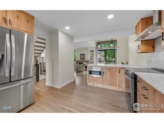 Photo #2: 1043789 Listing 