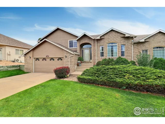 MLS: 1043800 Condo For Sale