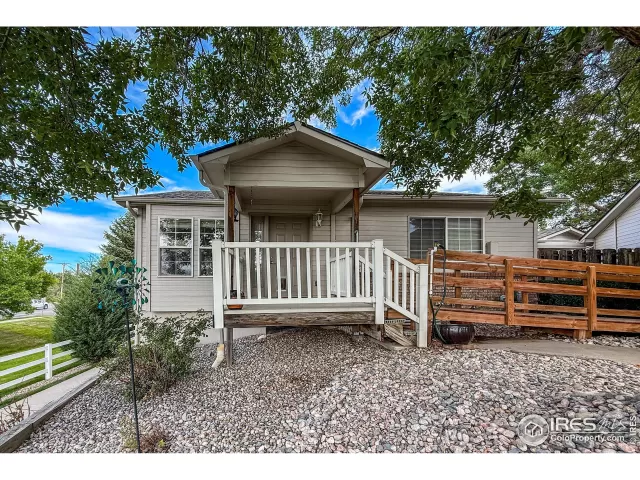 MLS: 1043810 Condo For Sale