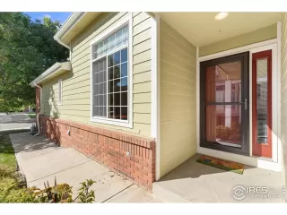 Photo #1: 1043814 Listing