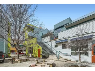 Photo #2: 1043817 Listing 