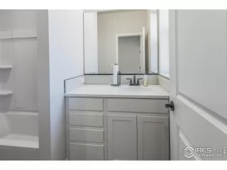 Photo #1: 1043818 Listing