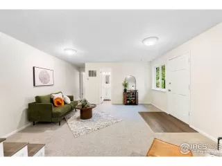 Photo #3: 1043825 Listing 