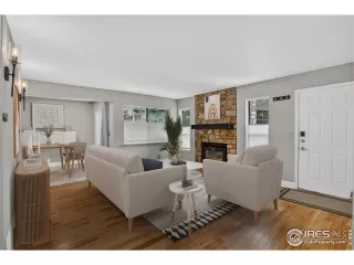 Photo #1: 1043839 Listing