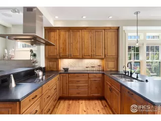 Photo #6: 1043979 Listing 