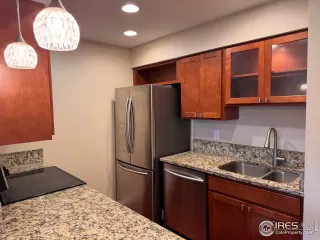 HUNTER CREEK Condos for Sale Browse active condo listings in HUNTER CREEK