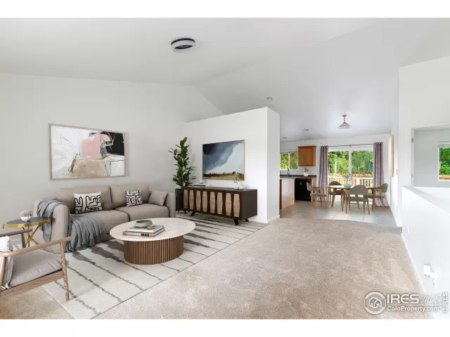 MLS: 1044019 Condo For Sale