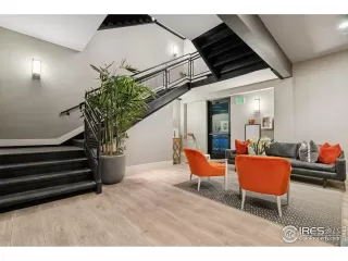 Photo #4: 1044029 Listing 